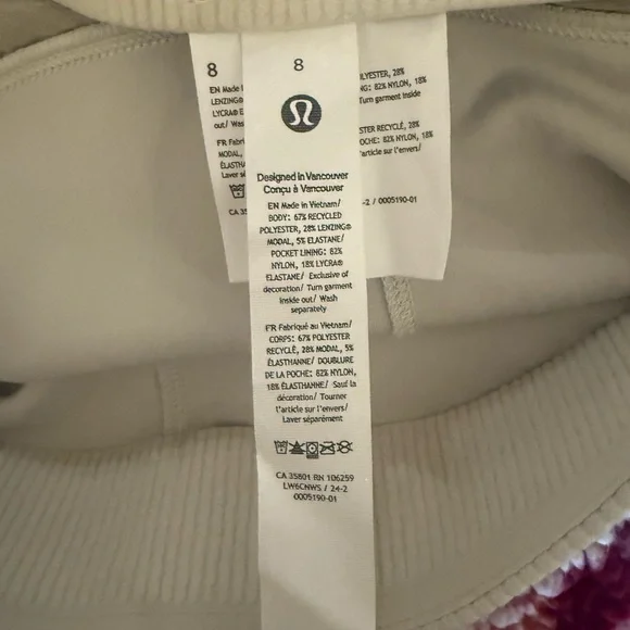 NWT Lululemon Ribbed Softstreme Zip-Leg High-Rise Cropped Pants 25" Bone Size 8 - Picture 14 of 14